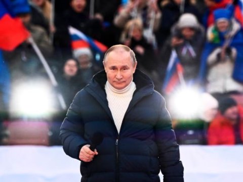 Putin konsertdə: İnsanların zorla gətirildiyi deyilir - VİDEO