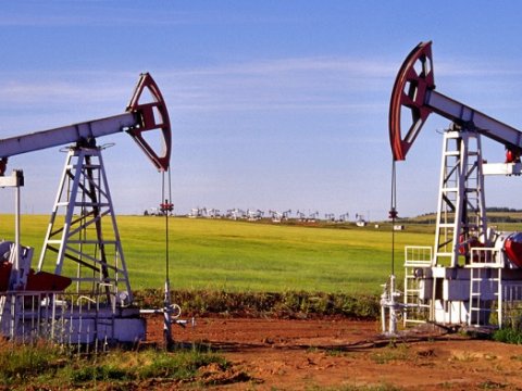 Azərbaycan nefti 2 dollara yaxın UCUZLAŞDI