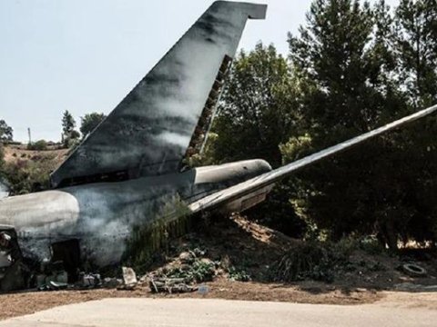 Təyyarə qəzası - 4 nəfər həyatını itirdi