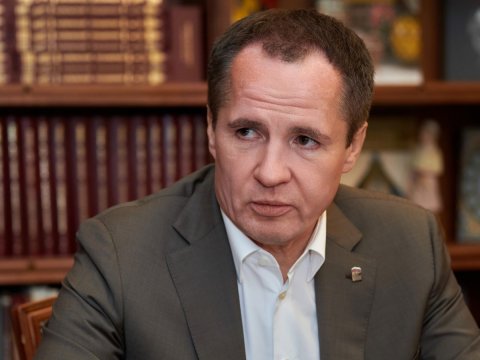 Dünən qəza xəbərini verən qubernator bu gün zəhərləndi