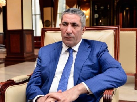 Siyavuş Novruzov: “Dana oğruları Amerikaya köçüb”