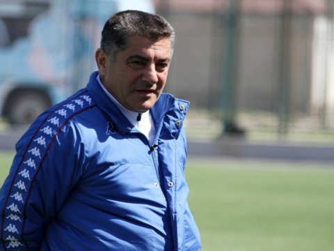 Veteran futbolçumuz vəfat etdi