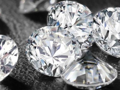 İstanbuldan İrəvana gizli yolla briliant aparıldı