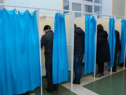 Nazir müəllimlərin seçkilərdə iştirakından DANIŞDI