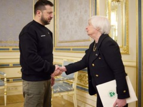 Baydendən sonra maliyyə naziri Kiyevə gəldi