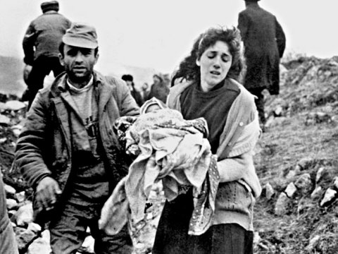 Bir şəklin tarixçəsi: Məşhur alimin bu fotoya düşən bacısı oğlu - TARİX