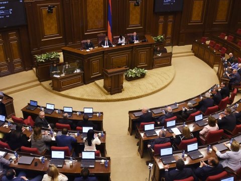 Paşinyanın partiyası yenə ombudsman tapa bilmədi