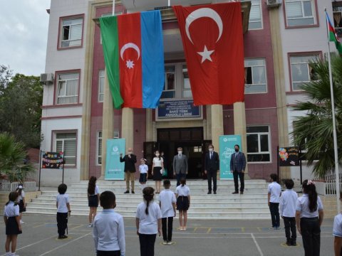 Zəlzələdən zərərçəkən 20 şagird təhsilini Bakıda davam etdirir