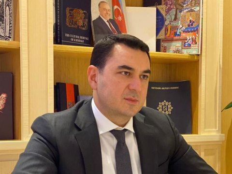 Orta təhsili olmayanlar kitabxanalarda rəhbər vəzifələrdə çalışır - Nazir əvəzi