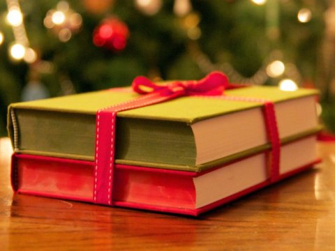 8 Martda müəllimlərə pul yox, kitab verin - Deputatdan ÇAĞIRIŞ 