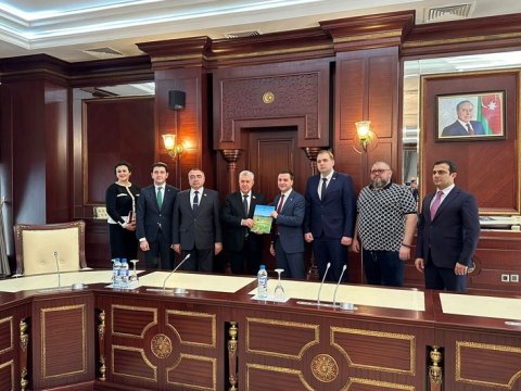 Ukrayna deputatları Azərbaycan parlamentində