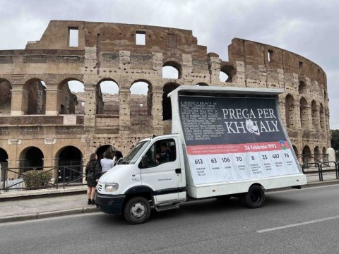 Xocalı həqiqətlərini əks etdirən avtomobil Roma küçələrində - FOTO