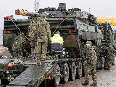 Ukraynaya verilən silahlar yarasız hala düşə bilər