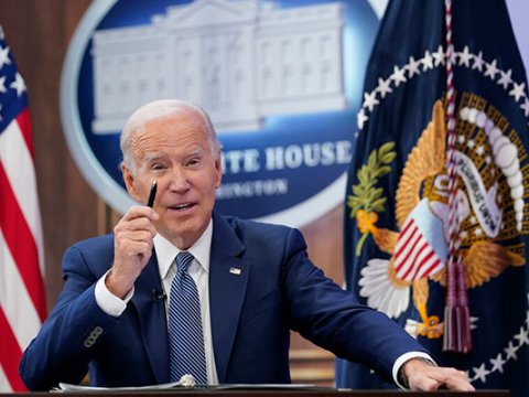 Bayden yenidən prezident olmaq üçün çox yaşlıdır - SORĞU