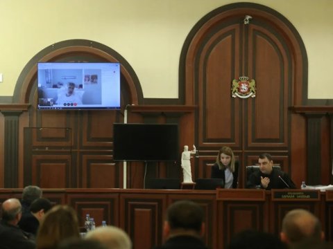 Saakaşvili həbsdə qaldı 