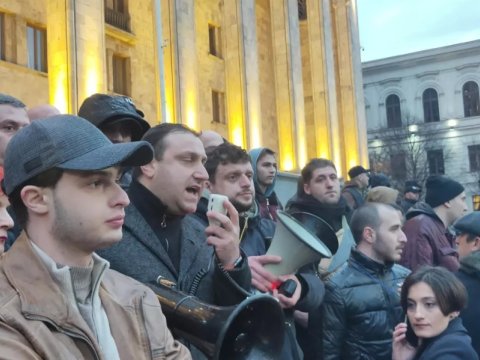 Gürcüstanda etiraz aksiyası - Saxlanılanlar var 