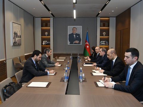 Ceyhun Bayramov AEBA-nın Baş direktoru ilə görüşüb