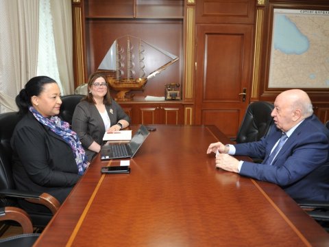 Rektor beynəlxalq agentliyin əməkdaşı ilə görüşüb - FOTOLAR