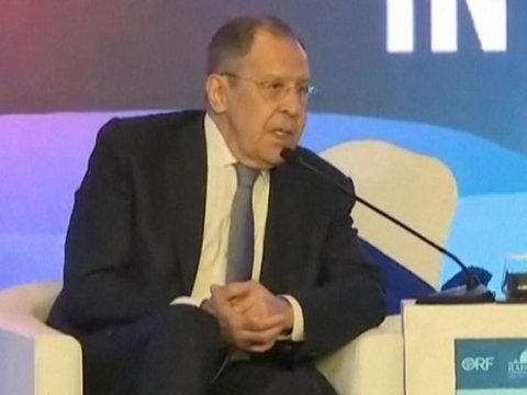 Lavrov gülüş obyektinə çevrildi - VİDEO