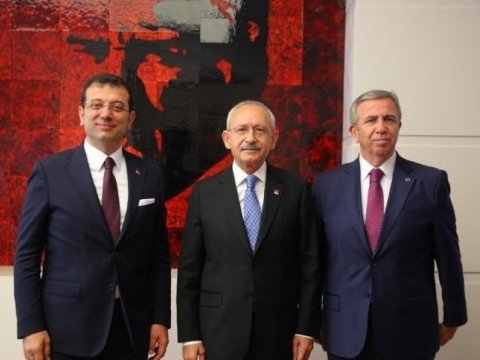 İmamoğlu və Yavaş CHP liderini dəstəklədi