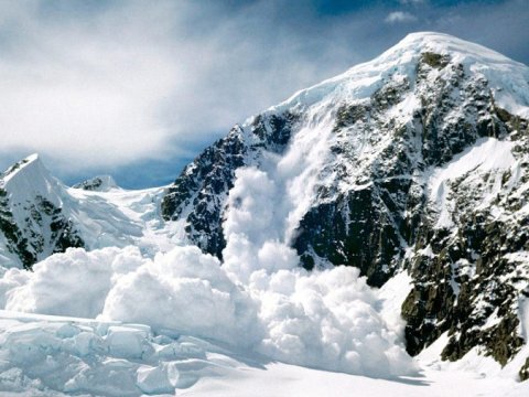 Türkiyədə qar uçqunu - 2 ölü, 7 yaralı