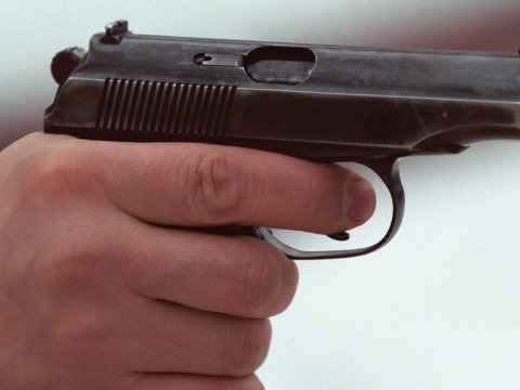 Polisə silahlı müqavimət göstərən şəxs həbs edildi