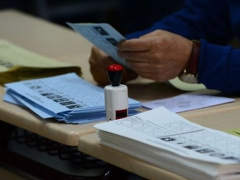 Zəlzələ bölgəsində seçki keçirilməsi üçün problem yoxdur - RƏSMİ