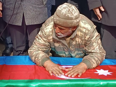 Şəhid Eşqin dəfn olundu - FOTOLAR (YENİLƏNİB)