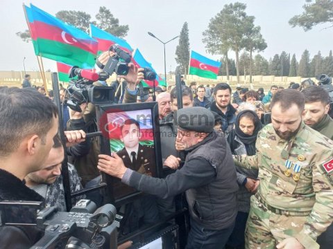 “Oğluma toy qismət olmadı” – Şəhid anası