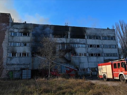 Rusiya Xerson və Donetski atəşə tutdu - Ölən və yaralananlar var
