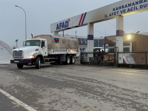 Türkiyəyə yardım aparan avtomobil karvanı qayıdır - VİDEO