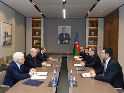 Nazir Putinin nümayəndəsi ilə erməni təxribatından DANIŞDI