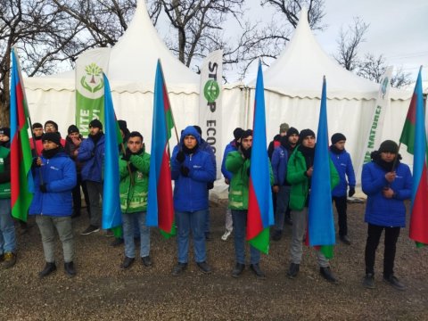 87 gün Laçın yolunda - Aksiya iştirakçılarından 8 Mart təbriki