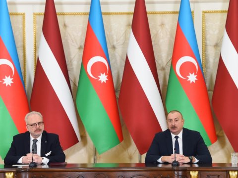 Prezidentlər mətbuata bəyanatla çıxış ediblər - YENİLƏNİB