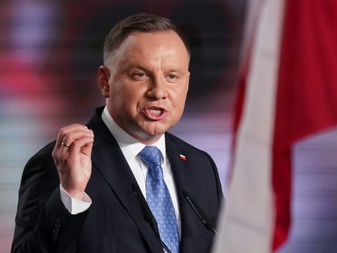 Polşa qırıcılarını Ukraynaya verməyə hazırdır 