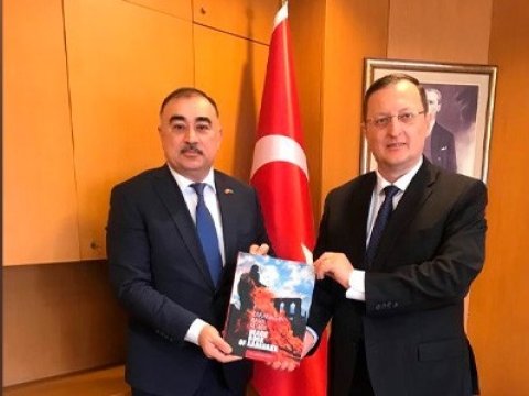 Səfirimiz Türkiyə XİN rəsmisi ilə görüşdü