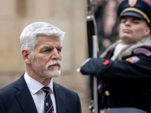 Çexiyanın yeni prezidenti and içdi