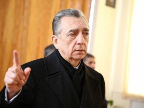 Eldar Əzizov direktoru işdən ÇIXARDI