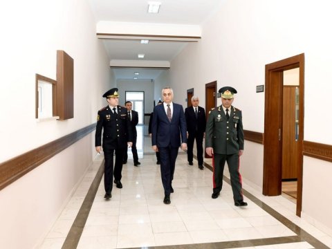 Prezidentin səlahiyyətli nümayəndəsi hərbçilərə baş çəkdi