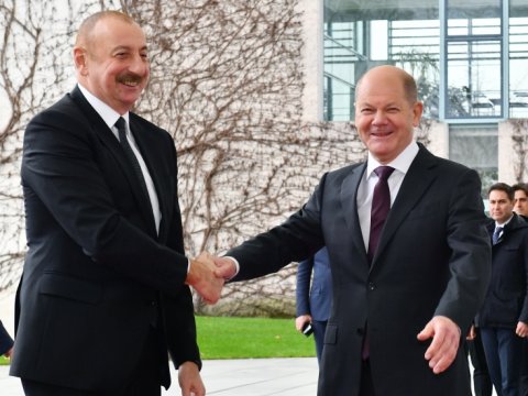 İlham Əliyevin Şolts ilə təkbətək görüşü başlayıb - FOTO