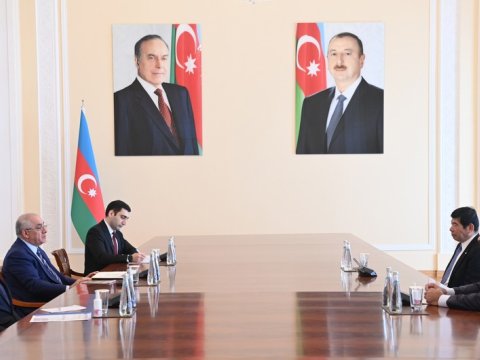 Əli Əsədov gömrükdəki islahatlardan DANIŞDI