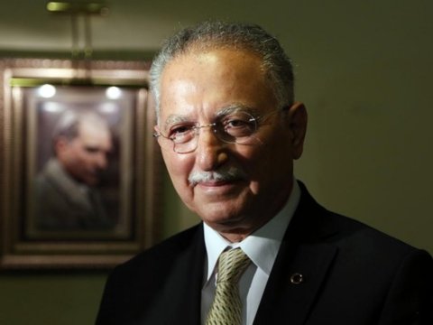 İslam dini Qərb üçün yad deyil - İhsanoğlu