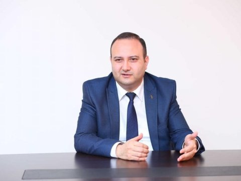 İran İslamı və şiəliyi təmsil etmir - REKTOR