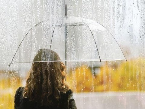 Günün havası - Yağış, duman, 20 dərəcə isti...