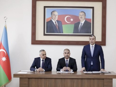 36 yaşlı nazir kollektivə təqdim olundu