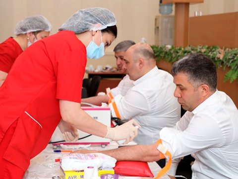 “Azəriqaz”da könüllü qanvermə aksiyası - FOTOLAR