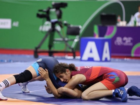 Qadın güləşçimiz Avropa çempionatının finalında