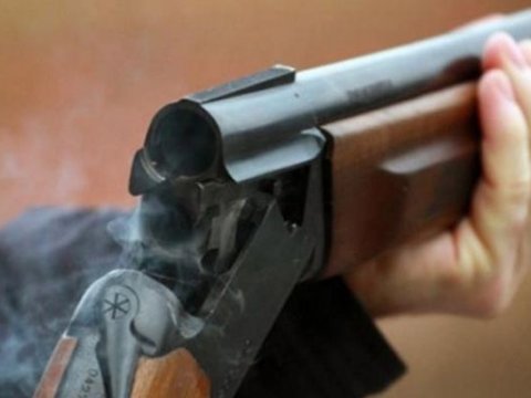 Zaqatalada ər arvadını ov tüfəngi ilə GÜLLƏLƏDİ