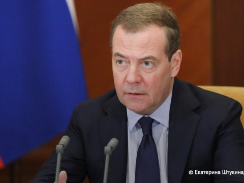 Medvedev ABŞ PUA-sının vurulmasından DANIŞDI