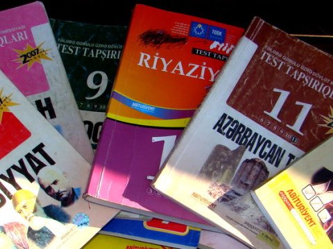 Etnik azlıqların dilində dərsliklər çap olunacaq 